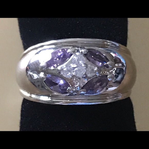 Sterling Wide Band Amethyst CZ Gem Ring 9 - Picture 4 of 8